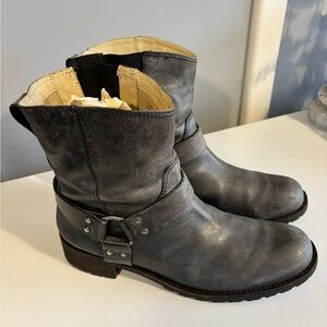 Men’s LL Bean Stylish Gray Leather Ankle Boots